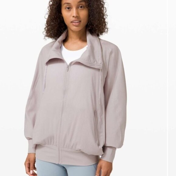 NWT ⭐️Lululemon New Rituals Jacket ⭐️ - Picture 7 of 10